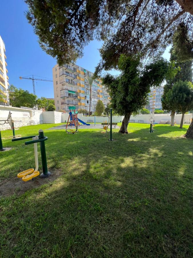 Luxury Bonanza Apartment Benalmadena Bagian luar foto