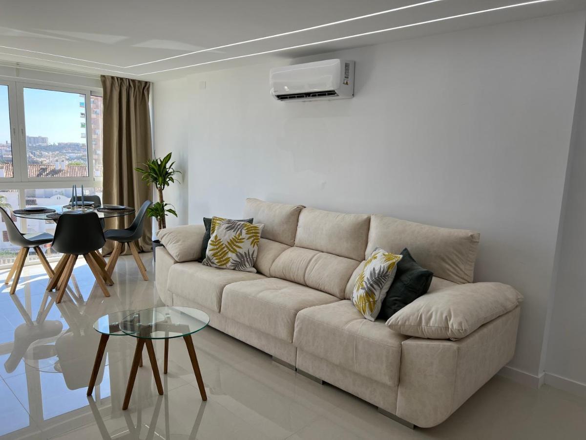 Luxury Bonanza Apartment Benalmadena Bagian luar foto