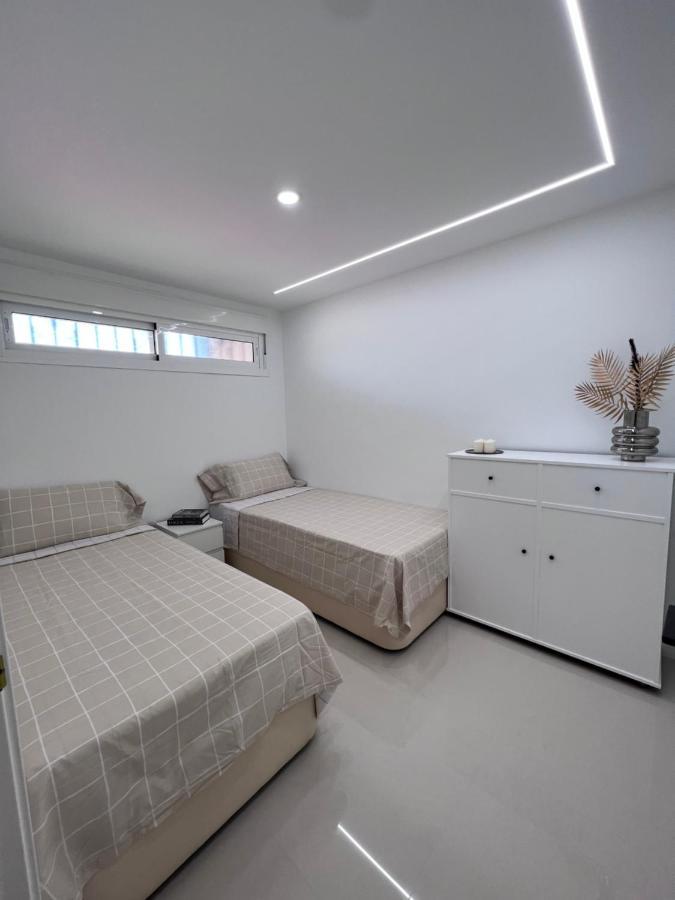 Luxury Bonanza Apartment Benalmadena Bagian luar foto